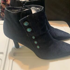 Women Boots
